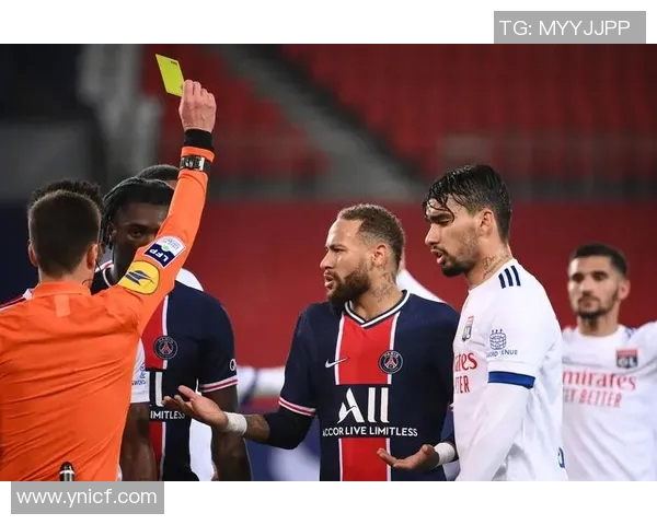 内马尔首次在本赛季法甲发挥出色，带领巴黎圣日耳曼大胜对手